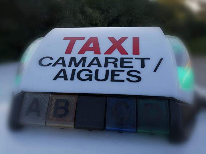 Pour un transport médical en position assise, contactez l’entreprise TAXIS CAMARETOIS.